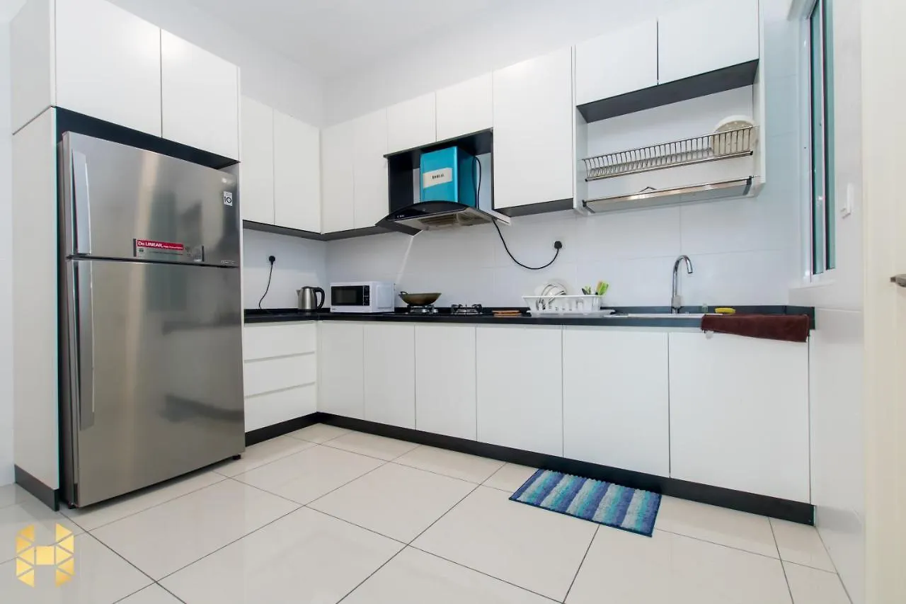 Pinnacle Tower Johor Bahru 0*,  Malajzia